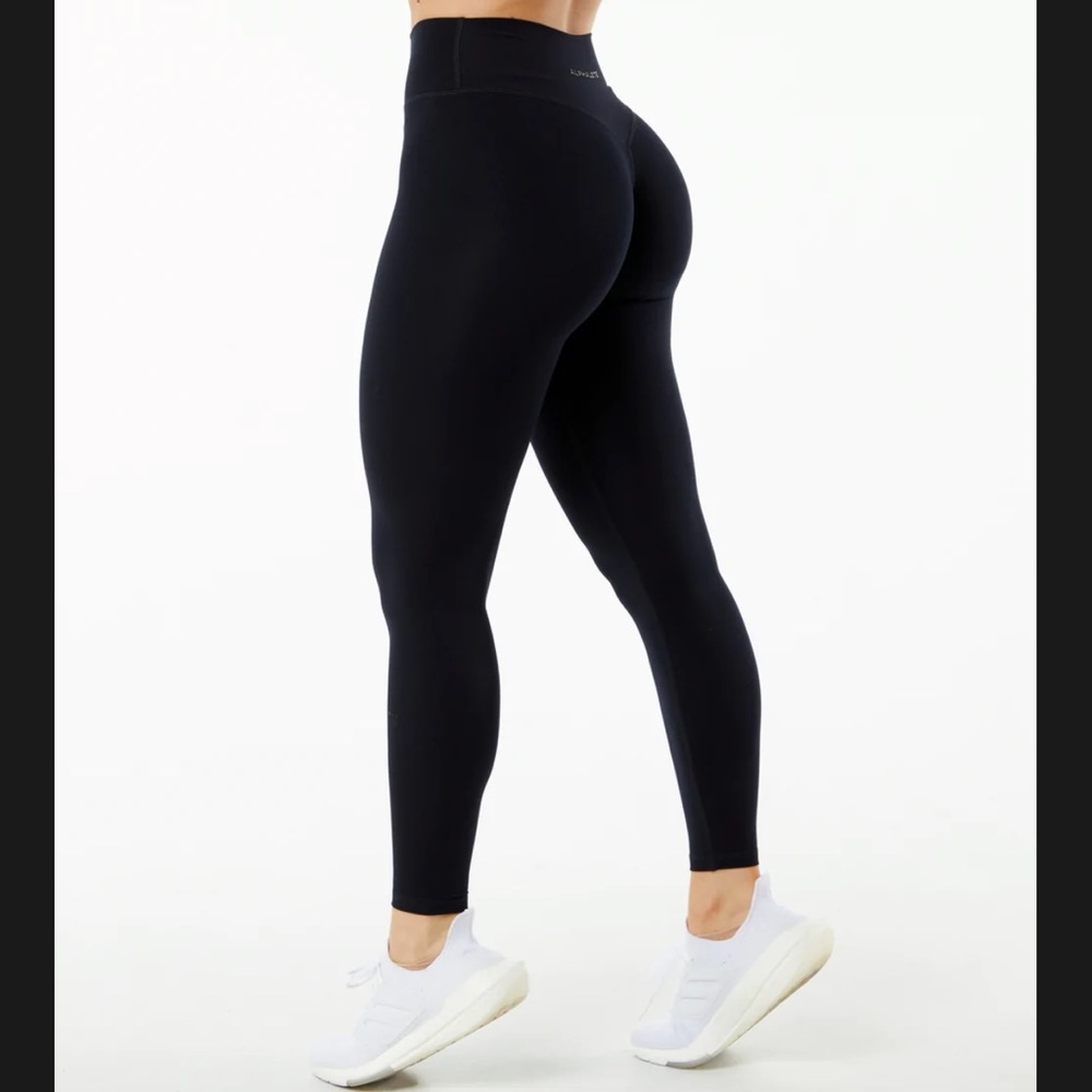 Alphalete Alphalux black leggings